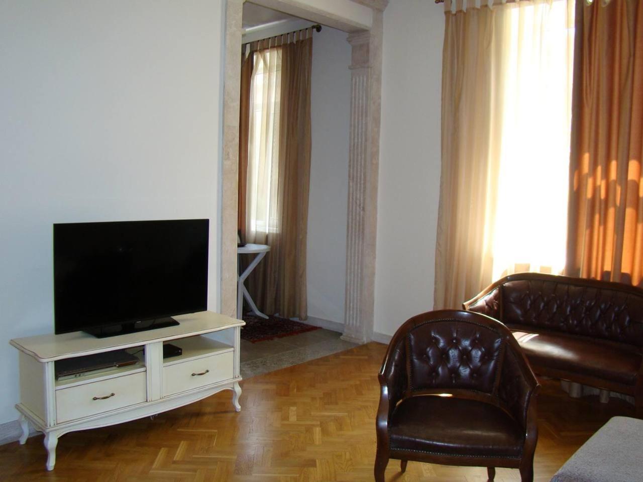 Best Choice In The Heart Of Erevan Esterno foto